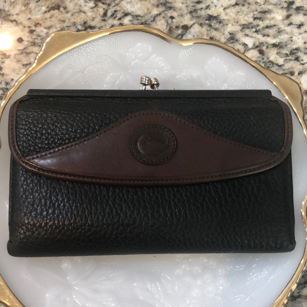 Vintage Dooney and Bourke wallet